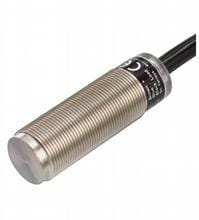 PEPPERL & FUCHS - Ind. Sensor, M18, sn: bündig 10mm, PNP(NO), 2m Kabel