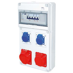 GEWISS - Steckdosenkombination mit 1 IEC5x16A/1 IEC5x32A 2 Schutzkontakt Direktanschluss