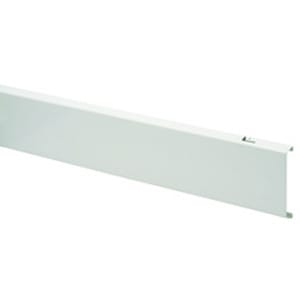 GEWISS - Sockelleistenkanal mit Teppichkante Oberteil 50x20 cremeweiss RAL9001
