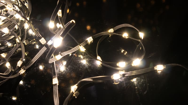 MK ILLUMINATION - Micro PRO String Lite®QF+, 84 LEDww/wh flashing,4 m, transparentes PVC Kabel, 36V
