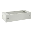 SAREL - Glasfaserverstärkter Polyester-Sockel für Geh. PLM75 Frontöff. IP44-IK10 RAL7035