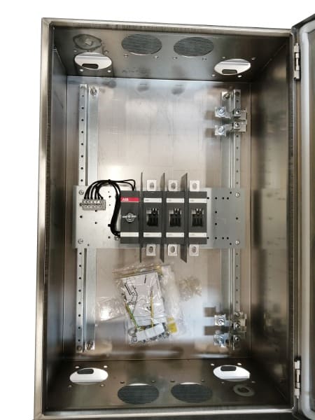 ABB - Sicherheitsschalter Edelstahlgeh. 3P 132kW 400V Edelstahlgriff IP65 oben/unten