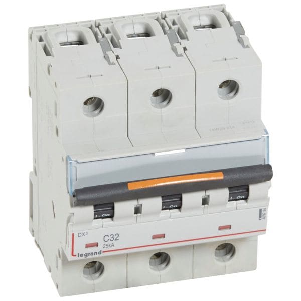 LEGRAND - DX3 Leitungsschutzschalter C-Charakteristik, 32A, 3-polig, 25kA, 400VAC, 4,5TE