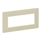 LEGRAND - Valena Life 5-modulig Rahmen+Tragring. Farbe: Mandelweiß