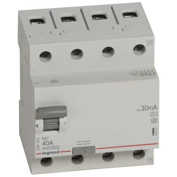 LEGRAND - RX3 Fehlerstromschutzschalter 40A, 4-polig, 30mA, Typ A, 400VAC, 4TE