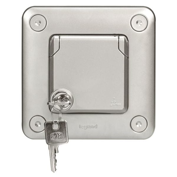 LEGRAND - Soliroc Steckdose IP44 mit Schloss
