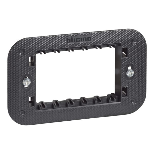 BTICINO - LivingNow 3-moduliger Tragring für den Einbau von 1- und 2-moduligen Einsätzen