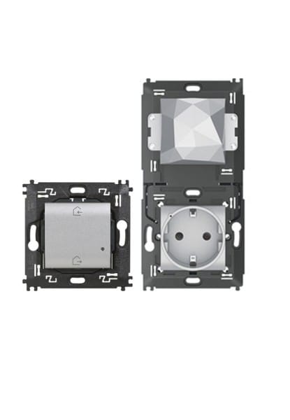 BTICINO - Gateway + Steckdose und Masterswitch LivingLight with Netatmo, Farbe: Tech