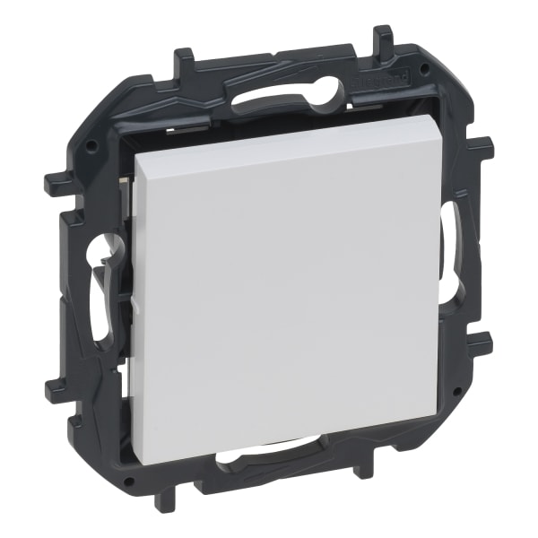 LEGRAND - Niloe Step V4 Bigbox 50 X Einsatz Wechselschalter 10AX Farbe Ultraweiß