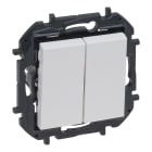 LEGRAND - Niloe Step V4 Bigbox 50 X Einsatz Doppelwechselschalter 10AX Farbe Ultraweiß