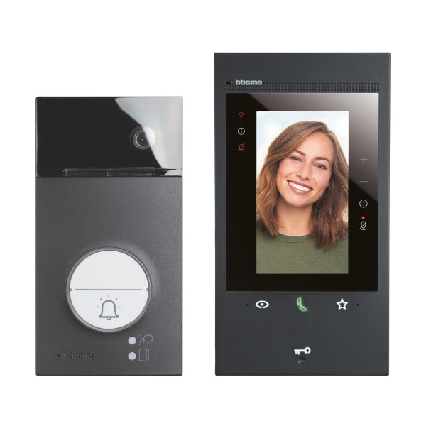 BTICINO - Flex'ONE Video-Set mit LINEA 3000 Schwarz + CLASSE 300EOS Schwarz