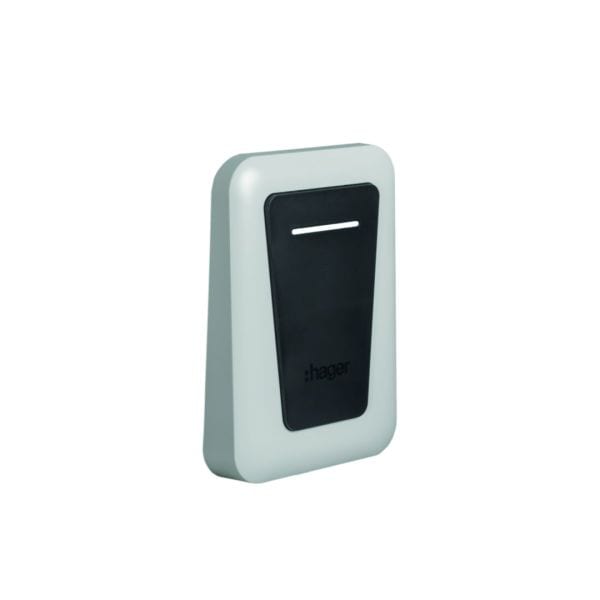 HAGER - Zierblende verkehrsweiß 9016 Ladestation witty one plus pro mit Ladekabel