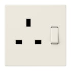 JUNG - Abschaltbare Steckdose, British Standard, 13 A 250V ~, BS 1363-1, 4 mm2