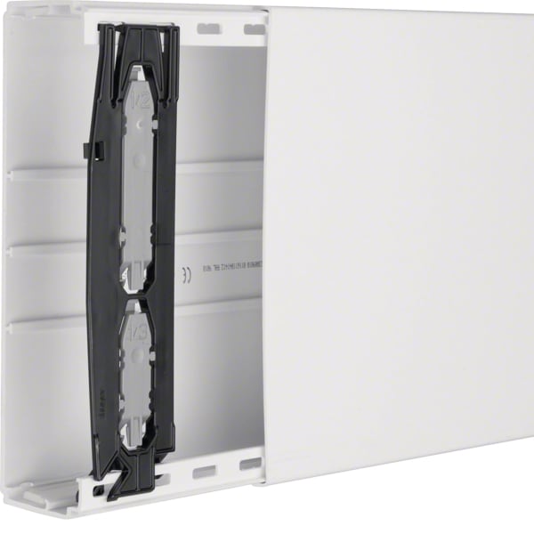 TEHALIT - LF-Kanal aus PVC LF 60x230mm vweiß
