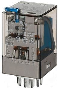 FINDER - Steckrelais, 3 W 10A, Spule 24VDC