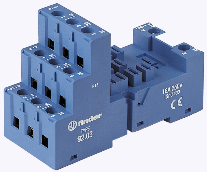 FINDER - Fassung Schraubanschlüsse, für Relais 62.32 oder 62.33