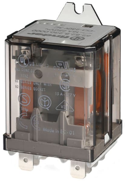 FINDER - Relais mit Flachsteckanschlüssen, 2 Wechsler 16 A, Spule 24 V DC