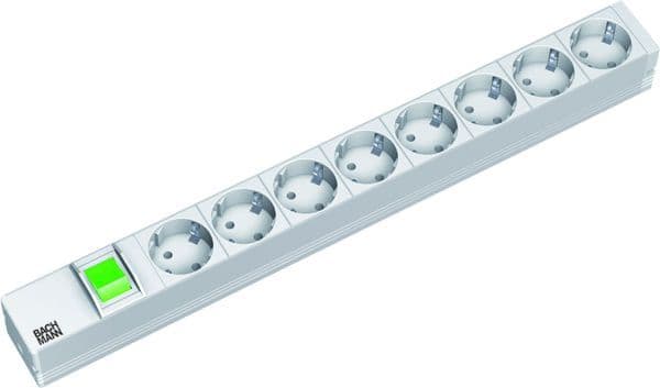 BACHMANN - 19'' 1HE 8xCEE7/3 1xSchalter 2,0m CEE7/7