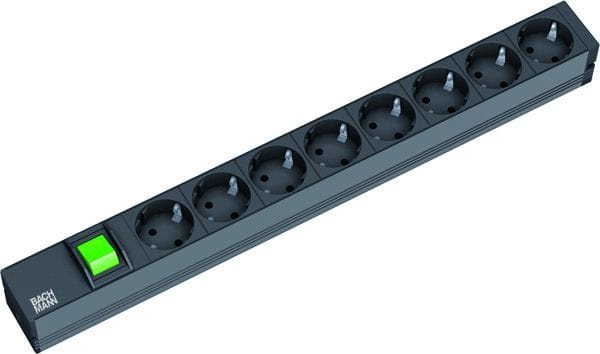 BACHMANN - 19'' 1HE 8xCEE7/3 sw 1xSchalter Strom 2,0m CEE7/7