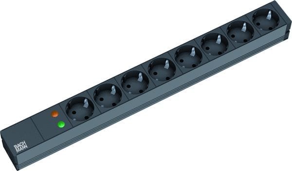 BACHMANN - 19'' 1HE 8xCEE7/3 sw 1xSPD Strom 2,0m CEE7/7