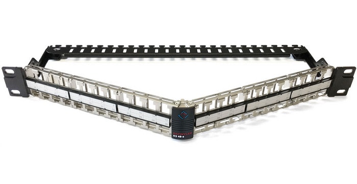 DÄTWYLER - Patchpanel 48 Port 1HE leer gewinkelt für Keystone-Module