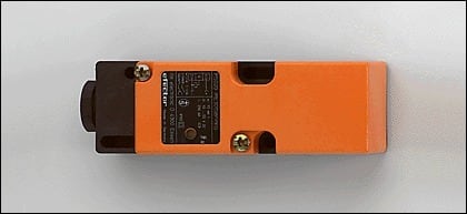IFM - Naeherungsschalter Ind. KS quaderf.