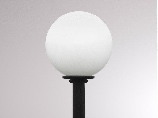 MOLTO LUCE - GLOBI 1350 KUGEL KLEIN OPAL MIT SOCKEL
