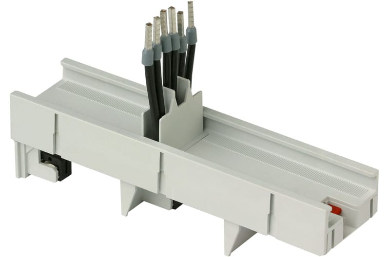 MERSEN - MULTIFIX Geräteadapter Anschluß mittig 2x 3x4mm² 25A Breite 45mm, SAS60