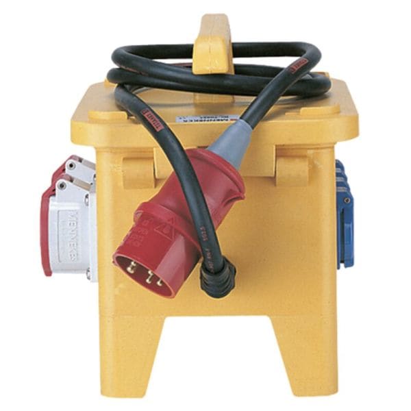 MENNEKES - Evergum-Kombi Compact 4xSSTD 2X16/5 IP44 o.Abs.