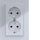 HAGER - A.8 Doppelsteckdose mit Abdeckung hoch, titan matt, lack.