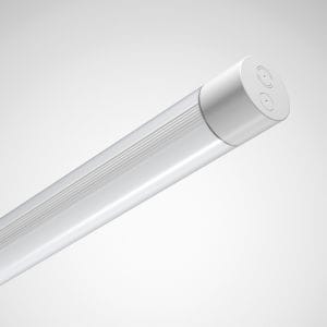 TRILUX - Feuchtraumleuchten Tugra Mehrkomponente Prismen ETDD 27W 3150lm 90 Wide reduced glare UGR19 (W19) IP66 IK03 3 SDCM