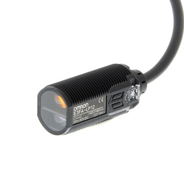 OMRON - Reflexionslichttaster, M18 kst., Hg.ausbl.,Sn:0,2m, Kab. 2m