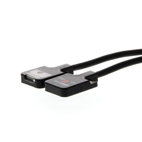 OMRON - Optischer Sensor, Einweglichtschranke flach, 0,3 m, DC, PNP