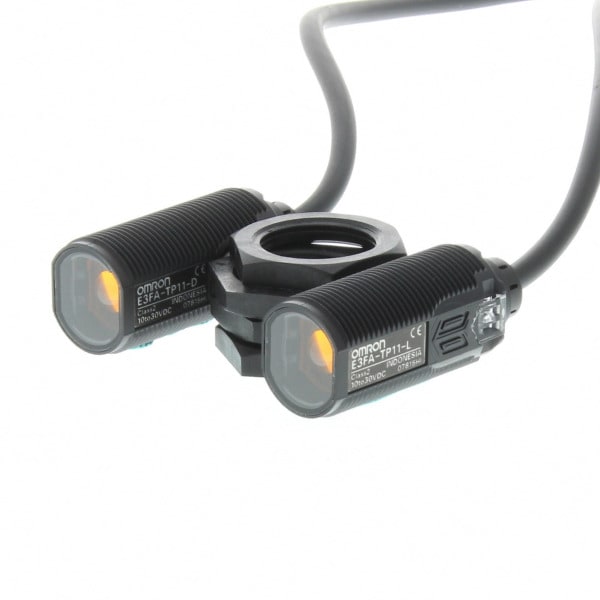 OMRON - Fotoelektrischer Sensor, M18, axial, Kunststoff, rote LED, Durchgangsstrahl, 20