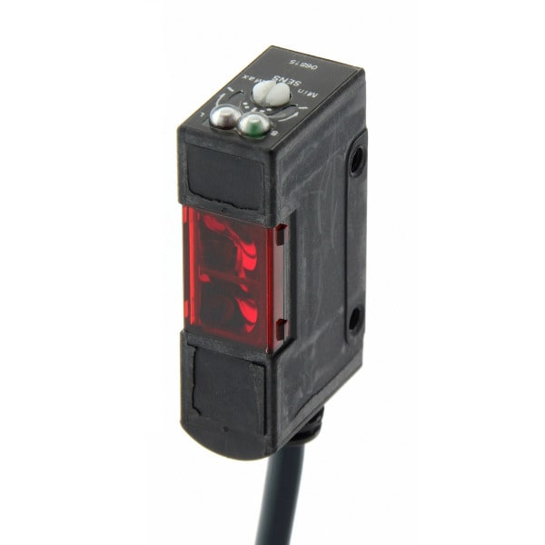 OMRON - Fotoschalter, PBT-Gehäuse, quader, radial, Schutzklasse: IP67, Zulassungen: CE