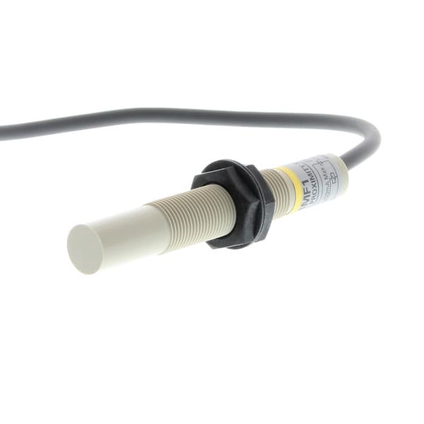 OMRON - Näherungssensor - kapazitiv - 4 mm - M12 - nicht bündig