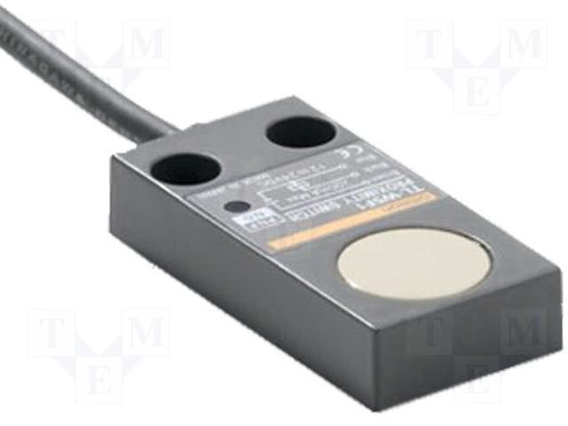 OMRON - Näherungsschalter, induktiv, abgeschirmt, 5 mm, DC, 3-adrig