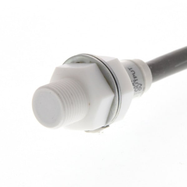 OMRON - Näherungsschalter, induktiv, M12, abgeschirmt, 2 mm, DC