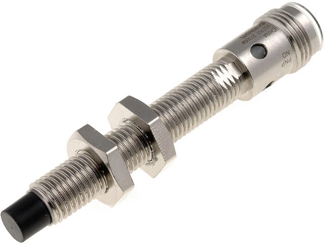 OMRON - Näherungsschalter, induktiv, M8, nicht abgeschirmt, 4 mm, DC