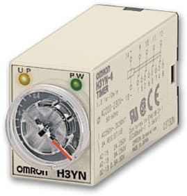 OMRON - Miniaturzeitrelais, 2 Wechsler, 0,1s bis 10min, Sockelanschl