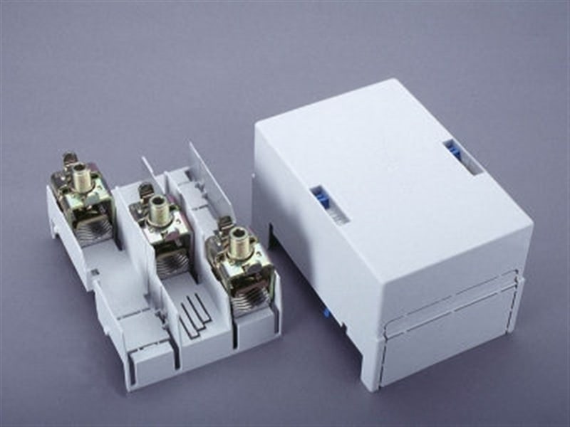WÖHNER - 01199 Anschlussklemmplatte 3pol.f. CU/AL 95-185mm²