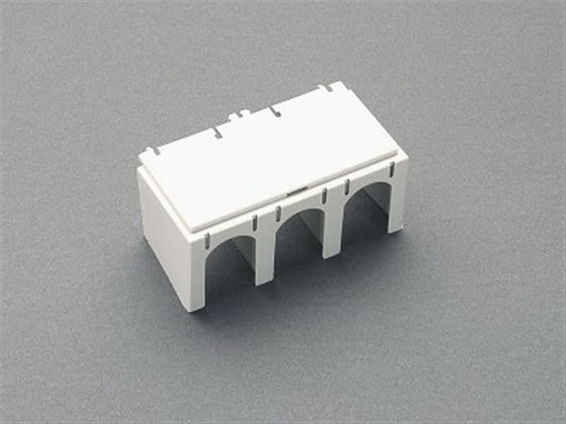 WÖHNER - 33223 Anschlussraumabdeckung für 33221, 33222