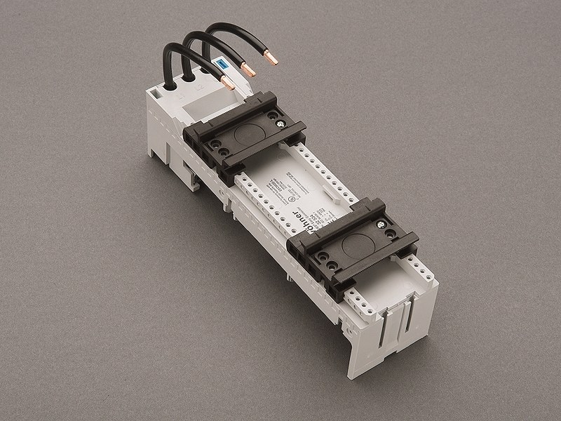 WÖHNER - 32534 Adapter 25A 2TS EASY Connector 60mm classic