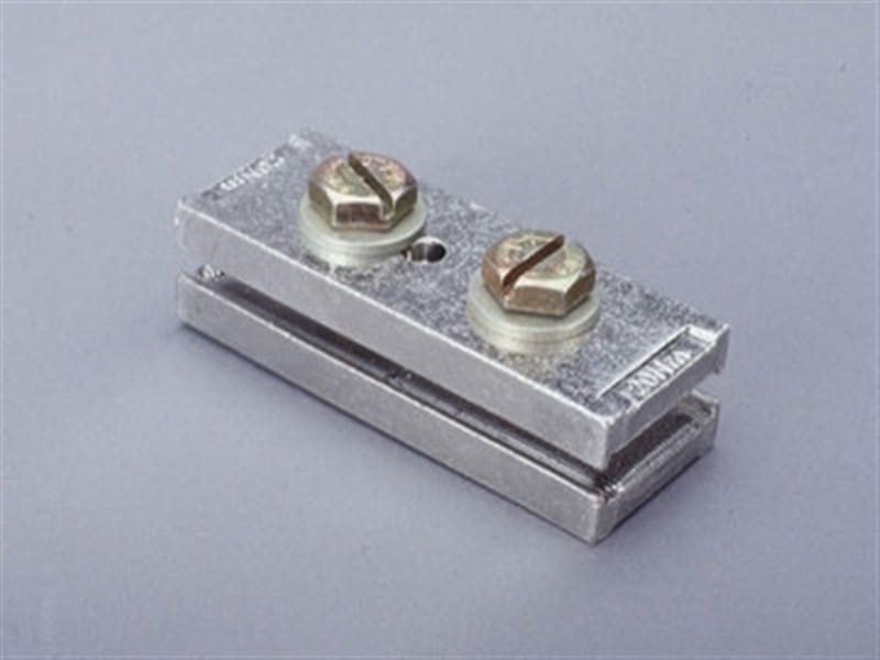 WÖHNER - 01141 Schienen-Längsverbindung 630A (50-60mm)