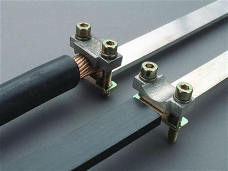 WÖHNER - 01202 Schienenanschluss für 60 mm System