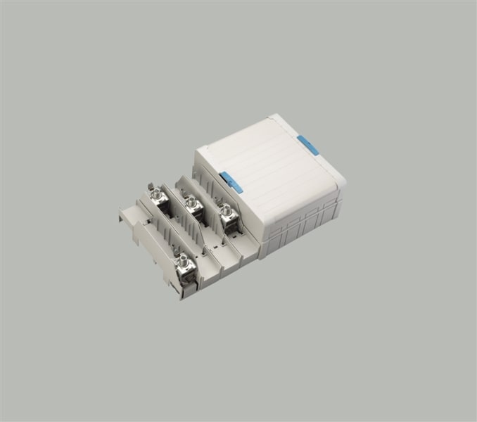 WÖHNER - 01597 Abdeckkappe 4polig komplett 228mm breit