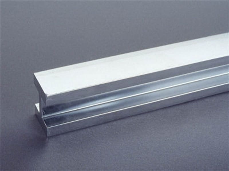 WÖHNER - 01831 Doppel-T-Schiene 0,65m 1600A verzinnt