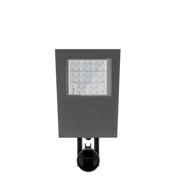 PERFORMANCE IN LIGHTING - LED-Strassenleuchte 3000K 71W mit auto. P- Straßenbeleuchtungsoptik