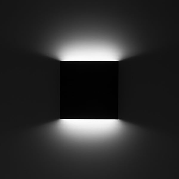 PERFORMANCE IN LIGHTING - LED-Wandleuchte 3000K 39W statisch asymmetrische breite Streuoptik