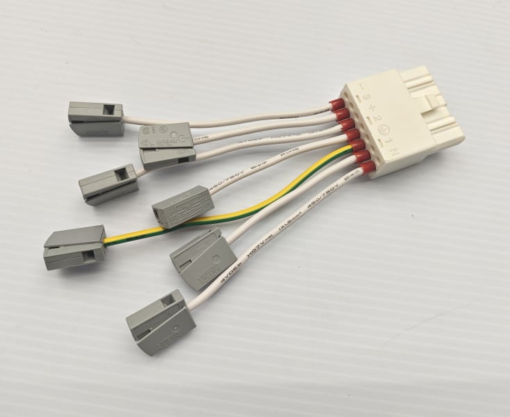 DOTLUX - DOTLUX Einspeiseadapter LINEAone 7-polig